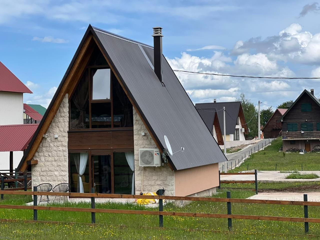 Lux Vila Moticki Gaj Žabljak Buitenkant foto